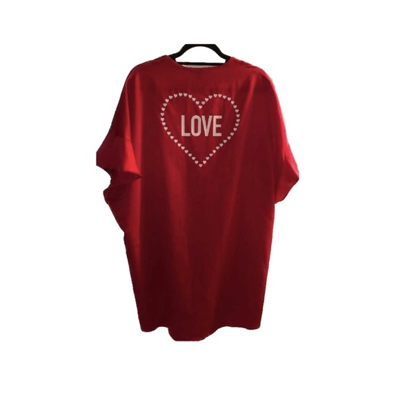 XL VSecret Robe “LOVE” tie in the front - Picture 4 of 4